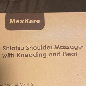 MaxKare Shiatsu Shoulder Massager